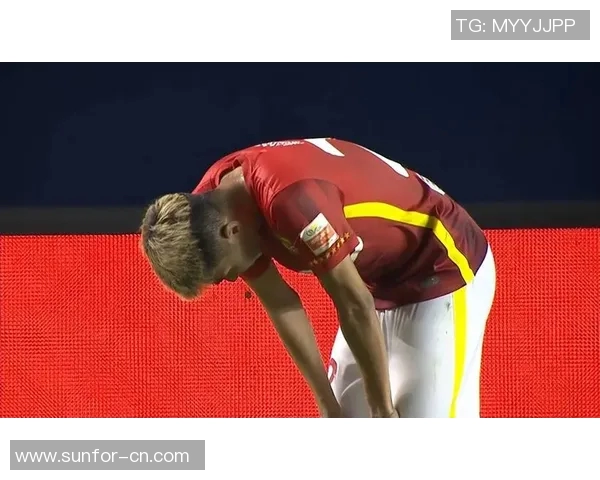 鲁能与上港激情对决燃炸全场球迷热血沸腾尽享精彩瞬间