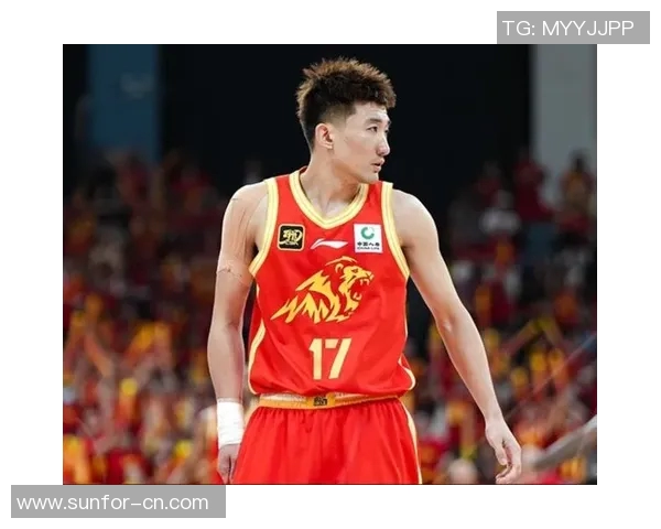 孙铭徽的篮球之路：从青涩少年到CBA明星的成长故事